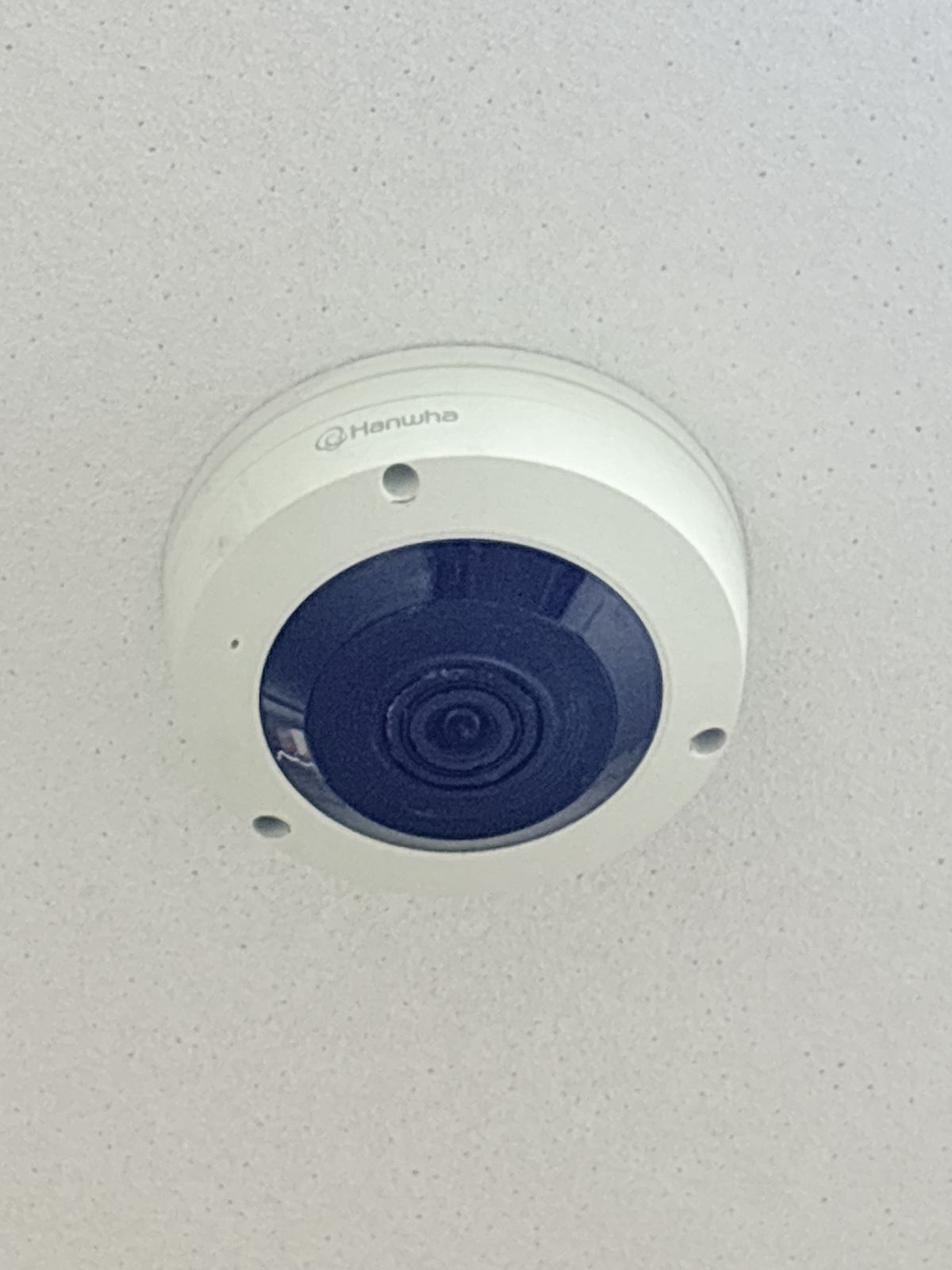 Trabajo real de Sutelcom: Cámaras de seguridad